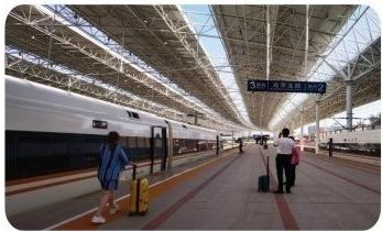 铁路信号调度间、车辆修理车间、 动力配电间等